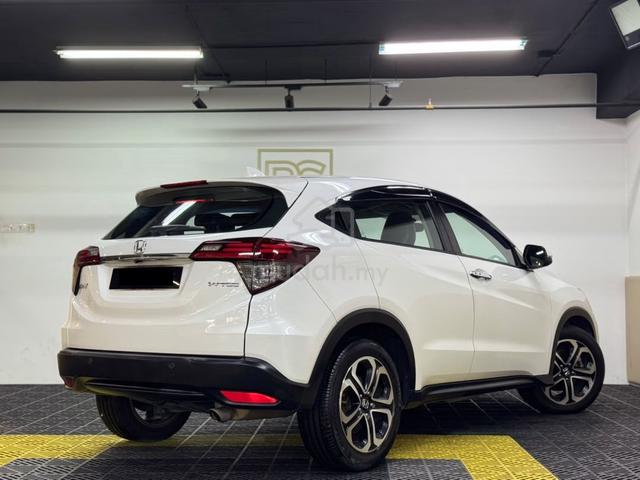 Honda HR-V 1.8 V FACELIFT/LANEWATCH/WARRANTY/HRV - 3