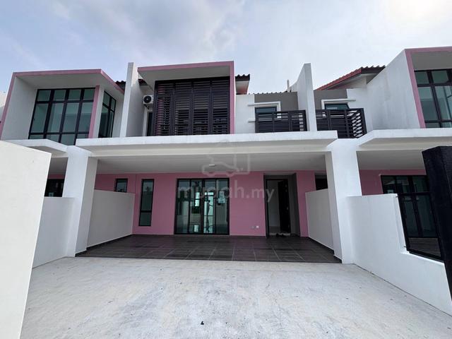 Double Storey Perjiranan 8 Bandar Dato Onn Johor Bahru 1