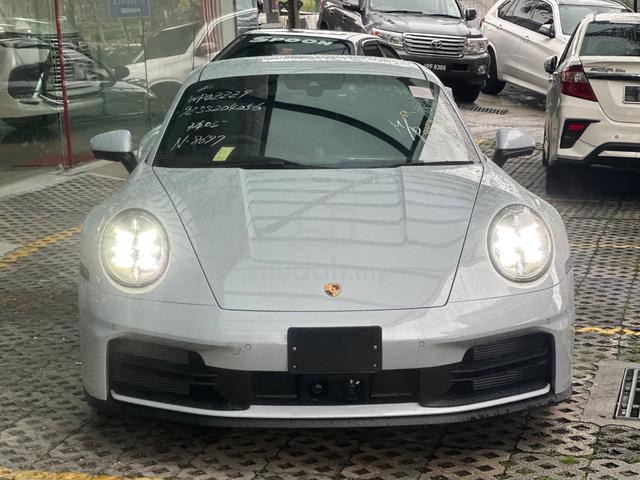 2025 2K KM Porsche 911 992 3.0 CARRERA FACELIFT - 3
