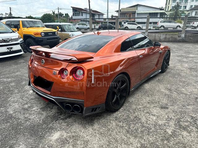 2018/2022 Nissan GT-R 3.8 PREMIUM EDITION (A) - 4