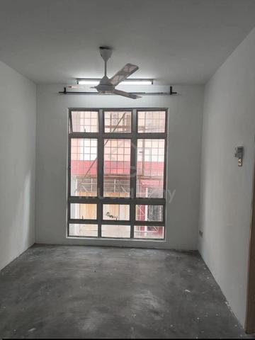 Lestari Perdana Apartment 1