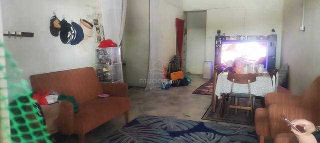 Taman Velox single storey landed near mall, shops, easy access 1