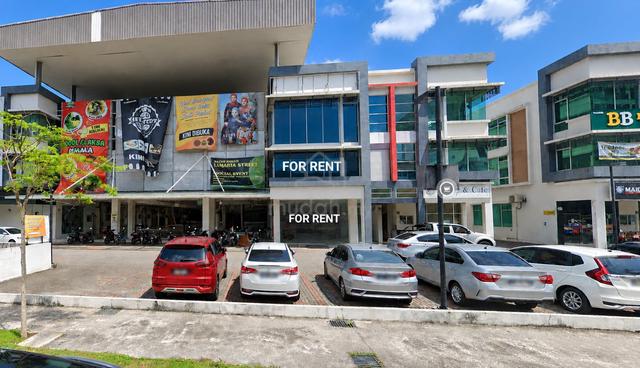 Corner Ground Floor Shop at Bangi Gateway Streetmall for Rent 1
