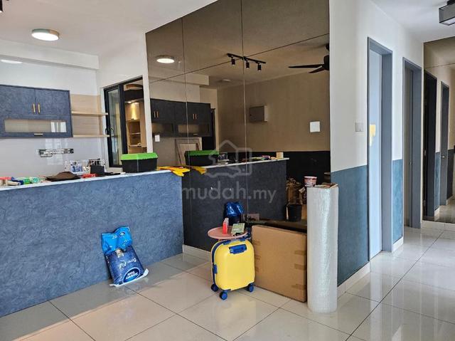 KL Traders Square Residences 1