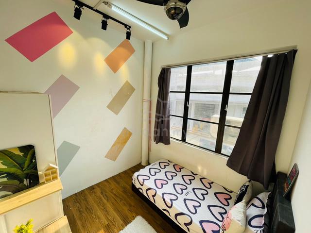 Zero Deposit Single Room at Puchong Kenari Depan Ioi Mall Fully Furnis 1