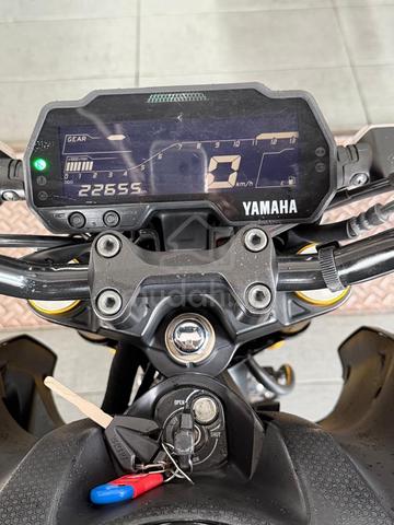yamaha MT15 LIKE NEW FULLY ORIGINAL KILANG 22655KM - photo 10 of 11
