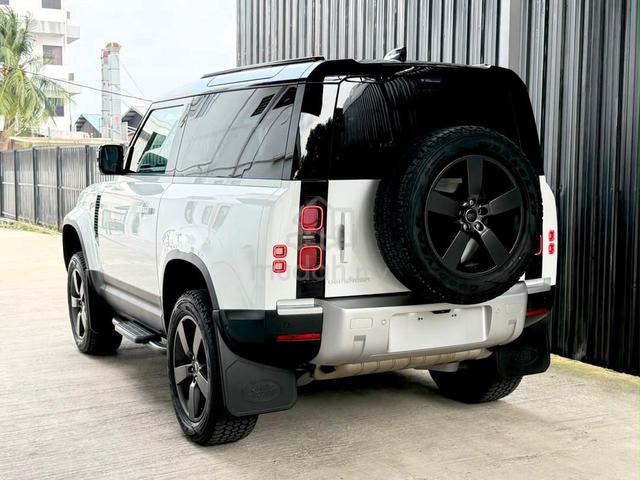 2021 Land Rover DEFENDER 90 SE - 2