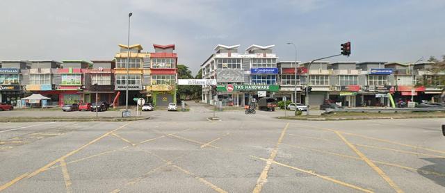 [Facing Main Road] Ground Floor Shoplot at Ttdi Jaya Shah Alam 1