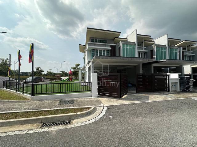 BIG CORNER UNIT TURNBERRY 2 Storey Landed Presint 12 Putrajaya 1