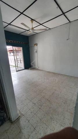 Rumah teres 1 Tingkat House Taman Desa Jaya Kepong Kuala Lumpur rent 2