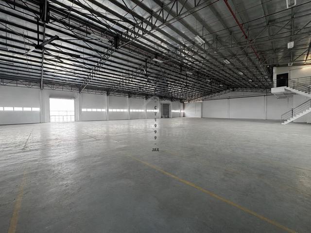 Bukit Jelutong Shah Alam Corner 3 storey Detached Warehouse for Rent 1