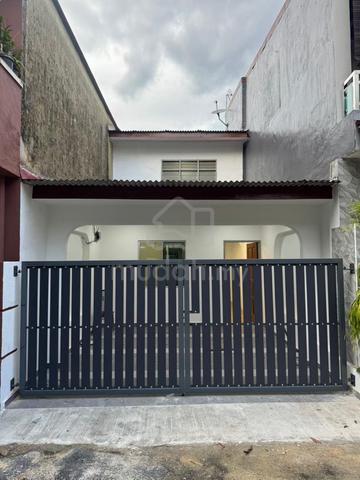 Kluang, Tmn Sri Jaya, 2Tingkat 3bilik Unblock, Full loan Gunung Lambak 2