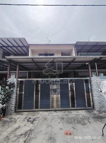 Taman Scientex Senai Whole Unit for Rent 1