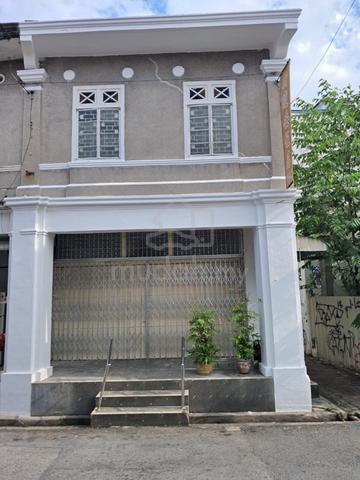 2, Lorong Chulia. 10400 Penang 1