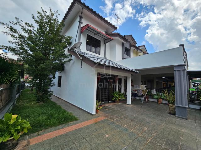 End lot FullRenovated 2 Storey Terrace at Taman Ozana Impia bkt katil 1