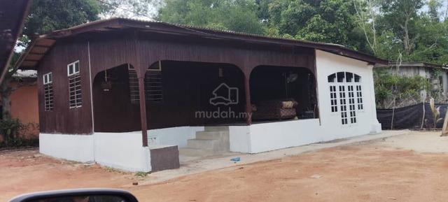 rumah berhampiran pagar besi untuk disewakan 1