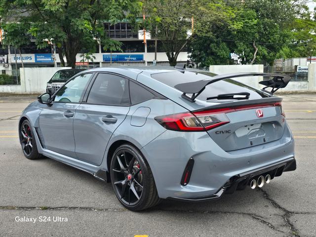 2024 [5A-2400KM] Honda CIVIC 2.0 TYPE R FL5 (M) - 3