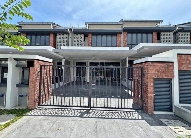 {NEW HOUSE} 2 sty FREEHOLD, ELMINA GREEN 4,  Denai Alam Shah Alam 1