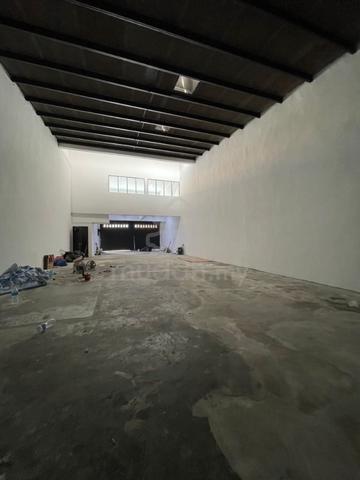 Petaling Jaya, Taman Petaling Utama(PJS 1) 1.5 Storey Factory 1