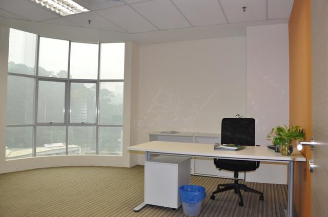 Wisma RKT Jalan Raja Abdullah, Fully Furnished Small Office 1