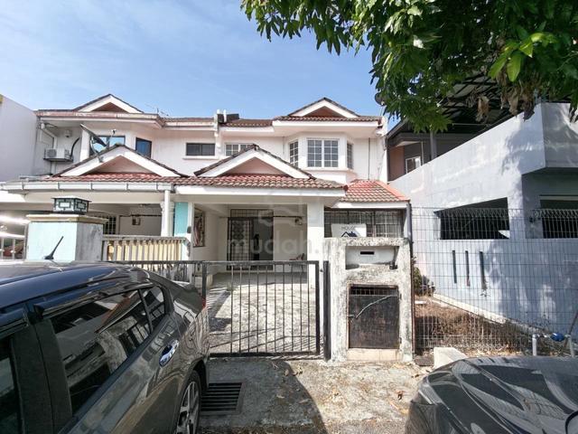 Double Storey LEP 5 Taman Lestari Putra Seri Kembangan 1