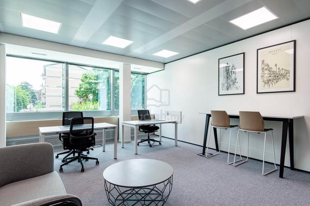 Private office space for 5 employees in Regus Menara EcoWorld 1