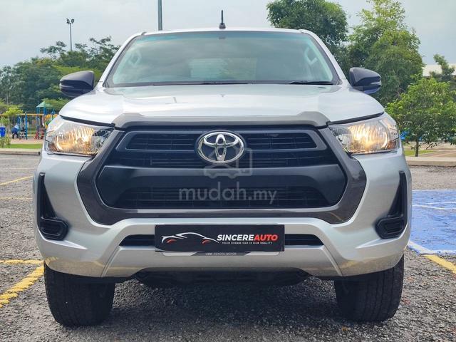 TOYOTA HILUX 2.4 DoUBLE CAB F.S.R CARGO TRANSPORT - 4
