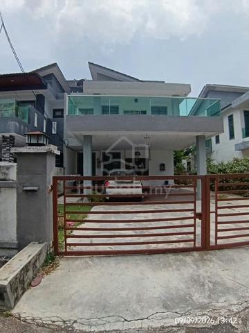 Partially Furnish Double Storey House for Rental 1