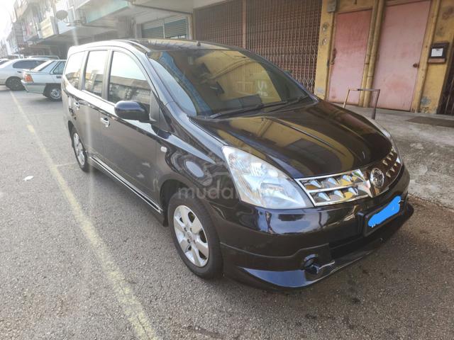 Nissan GRAND LIVINA 1.8 IMPUL (A) Top conditi - 1