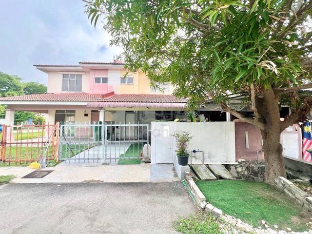 [Renovated‼️] Double Storey, SP 4 @ Bandar Saujana Putra 1