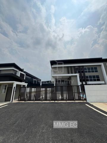 Sepang Serenia City Semi D Factory Warehouse 10363sqft 200amps CF Rent 1