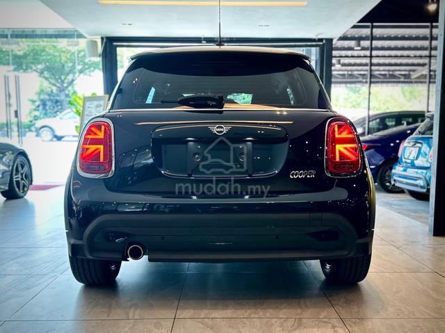 UNREG 2022 Mini COOPER 1.5 FACELIFT 3 Doors - 4