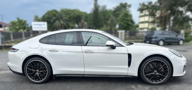 2021 Porsche PANAMERA 4 2.9 (A) - 2