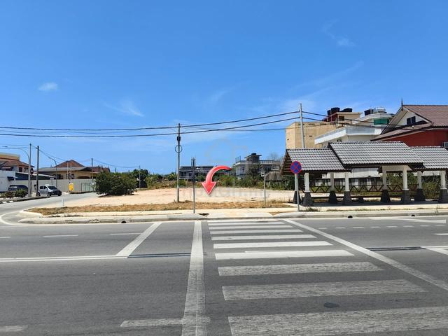 Tanah SEKAR TEPI JALAN BESAR SEBELAH SHELL KG TELUK KETAPANG K.NERUS 1