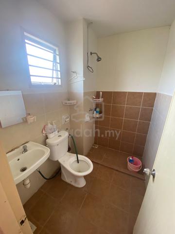 CORNER LOT Double storey Jalan TTP 8 Taman Tasik Puchong Prima Puchong 4