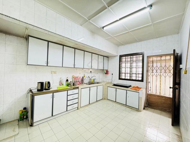Full Loan Bukit Tiram Rumah Setingkat Corner dekat Masjid utk Dijual 1