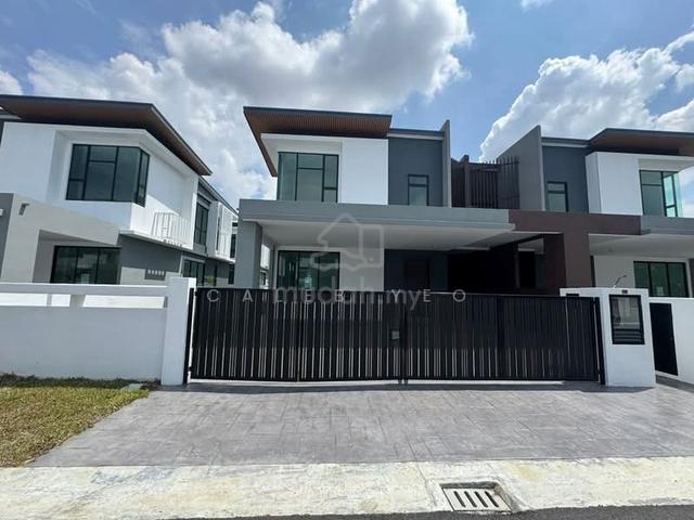 [10min to KLIA] Semi D 40x80 Facing Playground Corner Lot 1