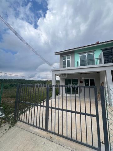 Freehold Corner Double Storey Durian Tunggal batu Berendam Melaka 1