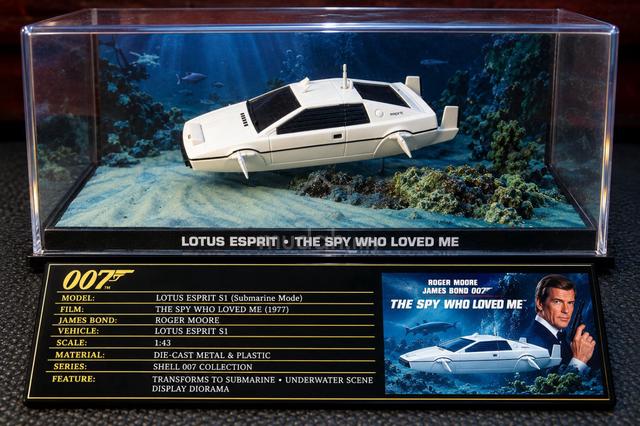 James Bond Lotus Esprit 1:43 Issue 2  Collection - photo 3 of 6