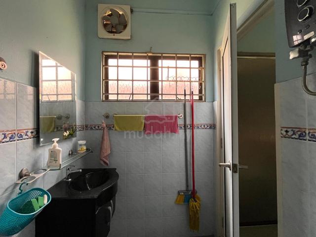 Renovated extended double storey taman kinrara puchong 1