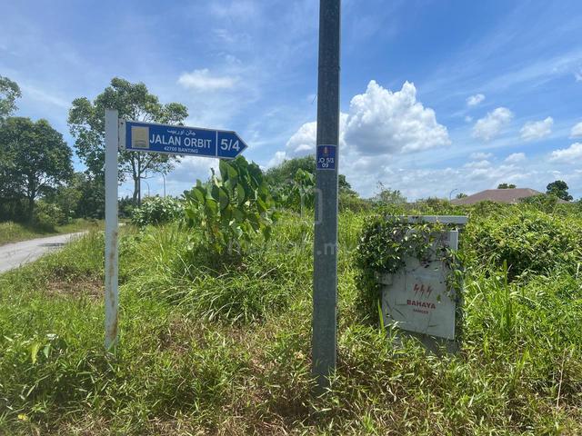 Tanah Kediaman Corner Lot Bandar Mahkota Banting 1
