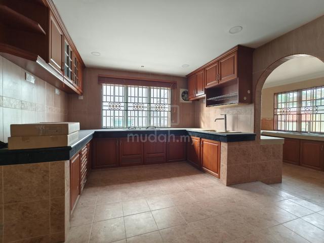 Taman Seri Taming 2-Storey Corner Terrace House for Sale, Cheras. 4