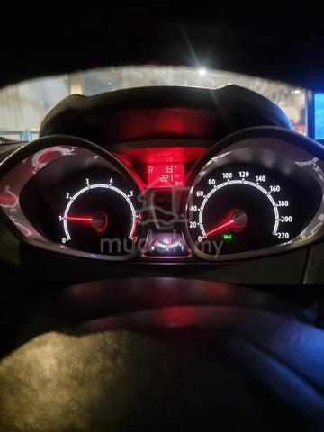 2013 Ford FIESTA 1.6 BETA SPORT Ti-VCT (A) - 4