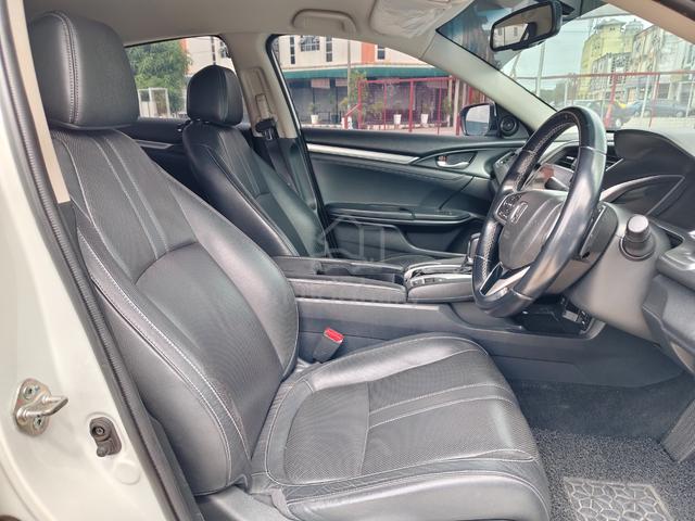 2018 Honda Civic 1.5 TC F/Service 5-Years Warranty - 5