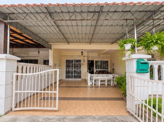 [NON-BUMI LOT] Renovated Pulai Emas 2nd Link Easy Access 1