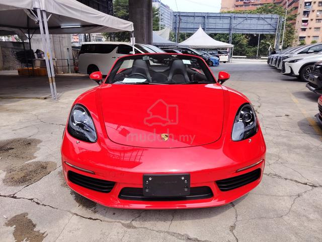 2022 Porsche 718 Boxter 2.0 Convertible 11,000km - 2