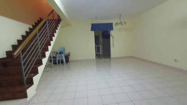 Teres 2 Tingkat, Bandar Tasik Kesuma Beranang, Semenyih - Freehold 1