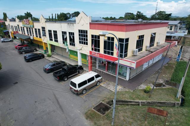 papar shoplot four Adjoining for rent 1