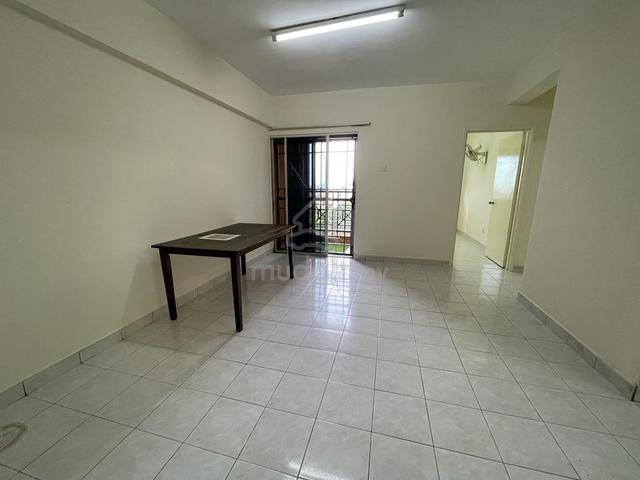 Pelangi Apartment ( Pelangi Damansara ) 1