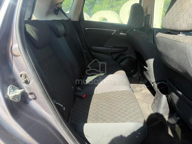 2017 Honda JAZZ 1.5 V (A) - 5